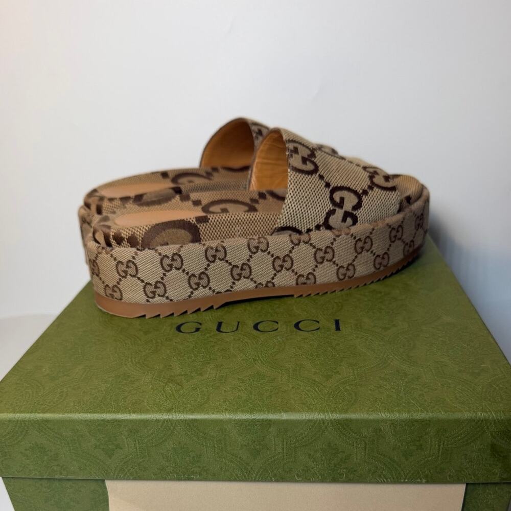 Gucci GG Logo Platform Slide Sandals Beige/Brown Fabric Comfort Women’s Size 39